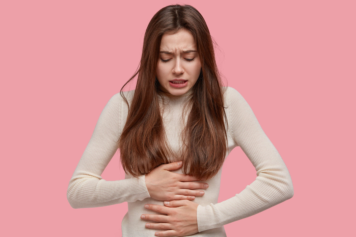 Essential Oil 101: Three Aromas to Soothe Your Period Dramas
